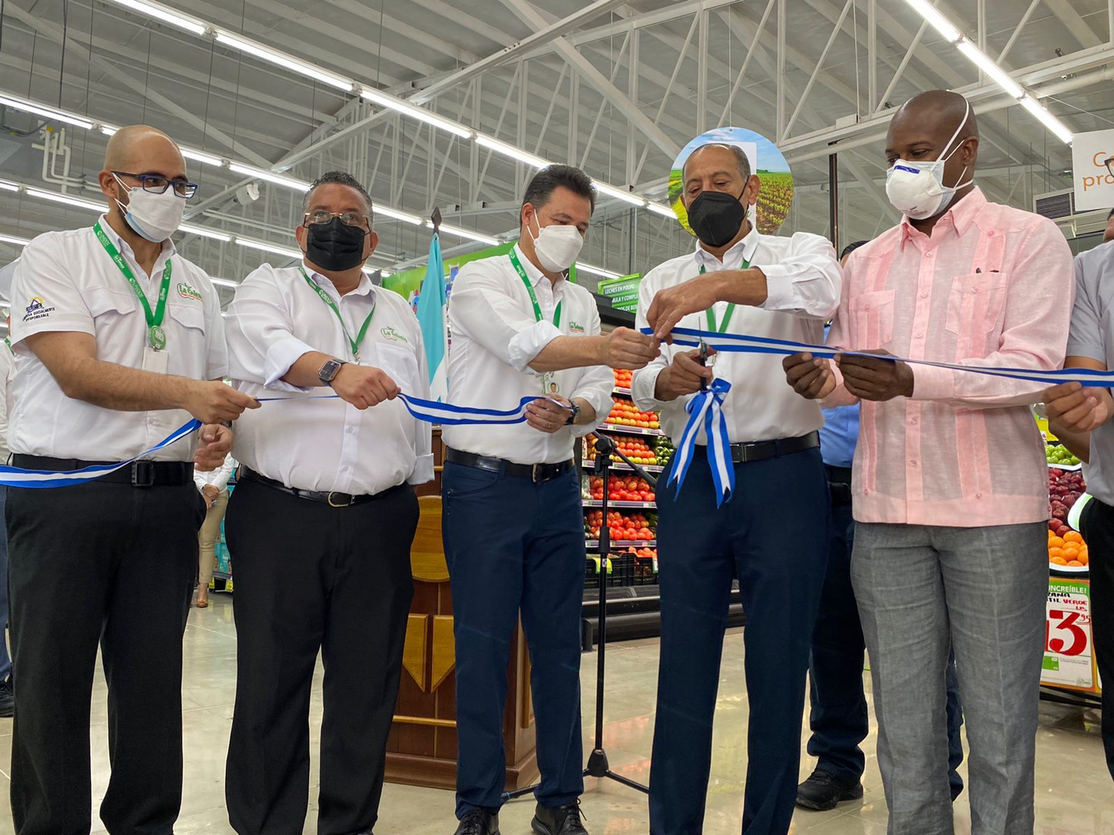 Supermercados La Colonia apertura su bella tienda número 3 en la ciudad